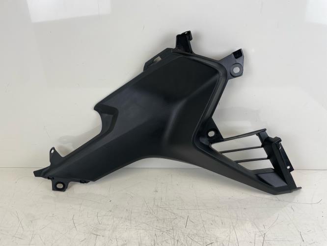 pièce détachée occasion Cache lateral droit HONDA