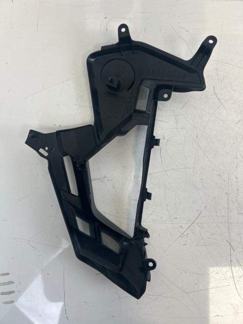 pièce détachée occasion Cache carenage ecope gauche HONDA