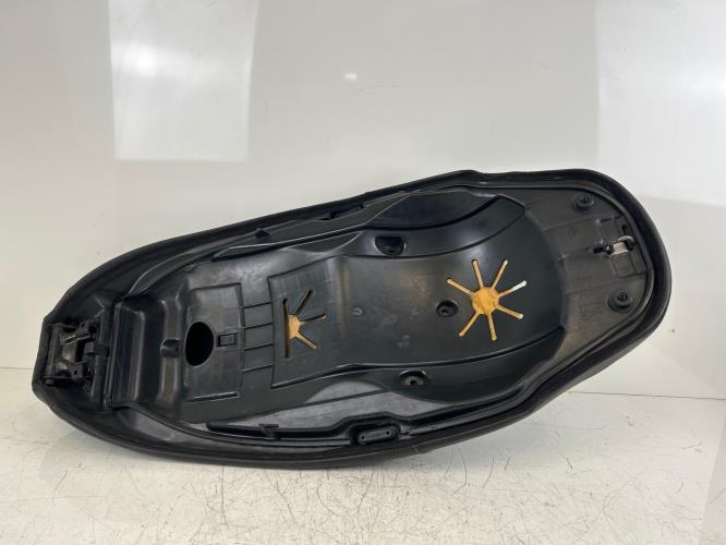 pièce détachée occasion Selle PIAGGIO