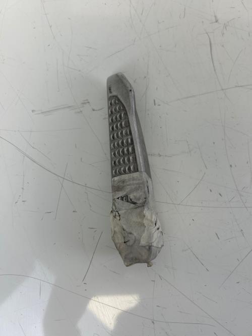 pièce détachée occasion Repose pieds arriere gauche HONDA