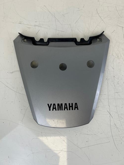 pièce détachée occasion Cache jonction coque arriere YAMAHA