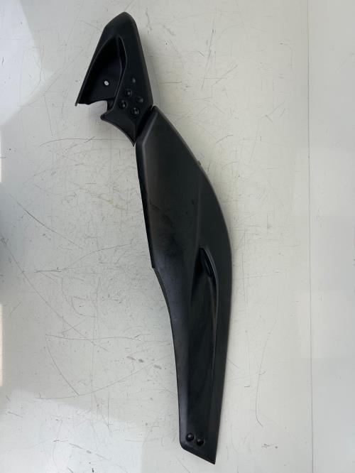 pièce détachée occasion Cache lateral droit YAMAHA