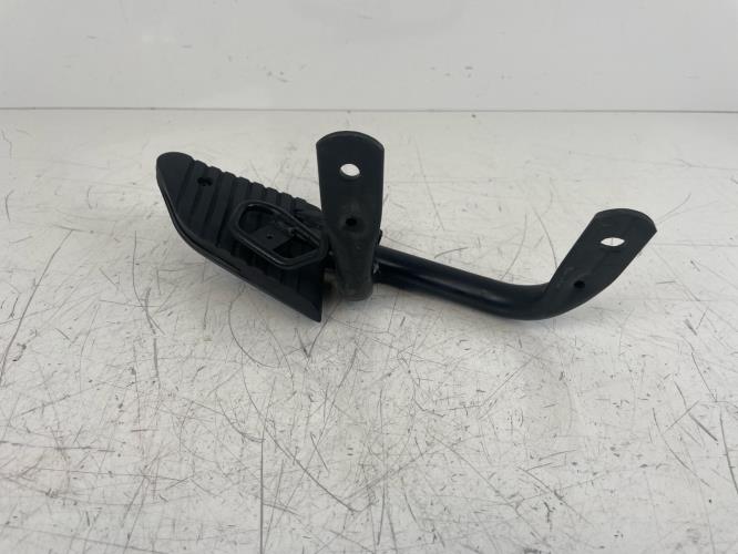pièce détachée occasion Repose pieds arriere droit HONDA