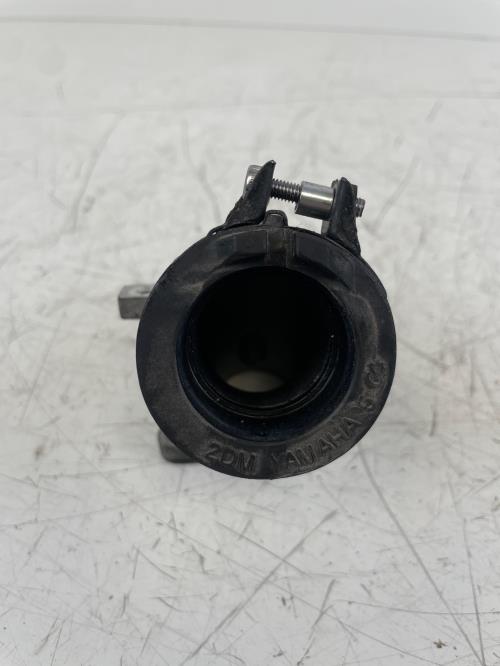 pièce détachée occasion Pipe admission YAMAHA