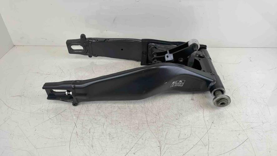 pièce détachée occasion Bras oscillant YAMAHA