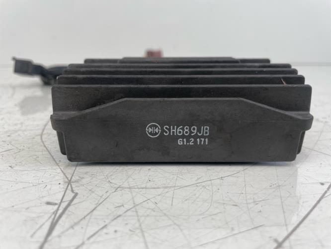 pièce détachée occasion Regulateur charge batterie GILERA
