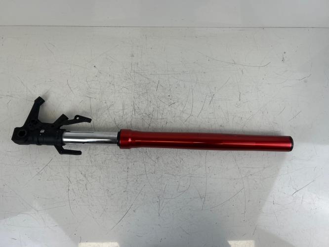 pièce détachée occasion Baton de fourche gauche HONDA