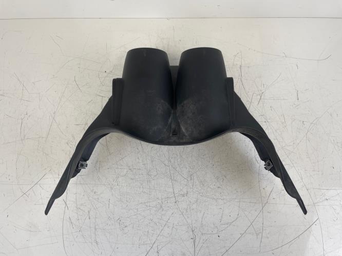 pièce détachée occasion Cache jonction coque arriere GILERA