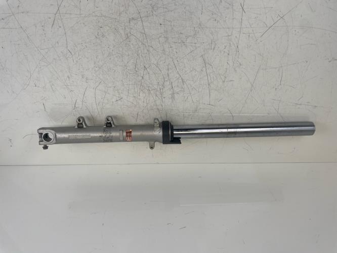 pièce détachée occasion Tube de fourche gauche HONDA