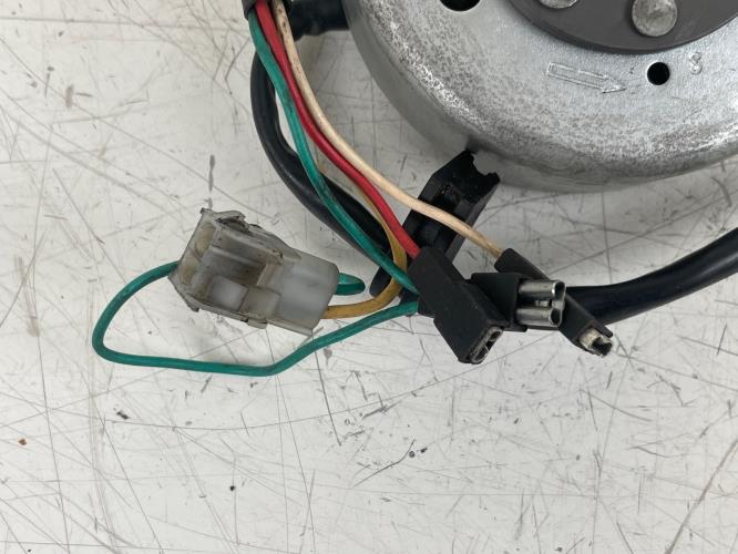 pièce détachée occasion Stator alternateur DERBI