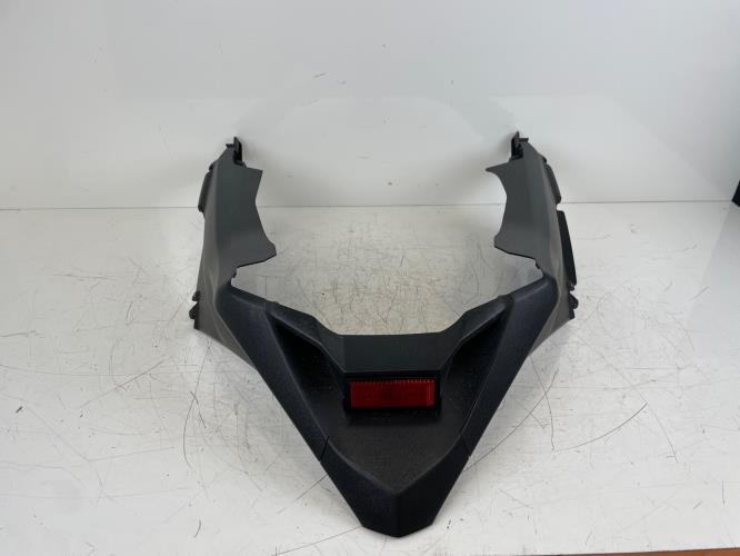 pièce détachée occasion Cache carenage coque arriere YAMAHA