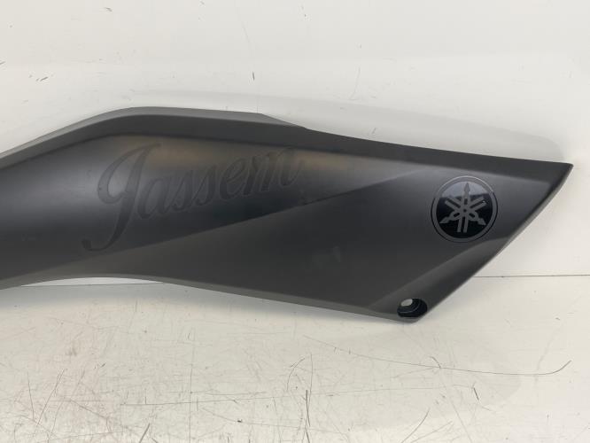 pièce détachée occasion Cache lateral gauche YAMAHA