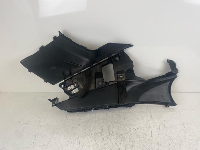 pièce détachée occasion Plancher marche pied droit YAMAHA