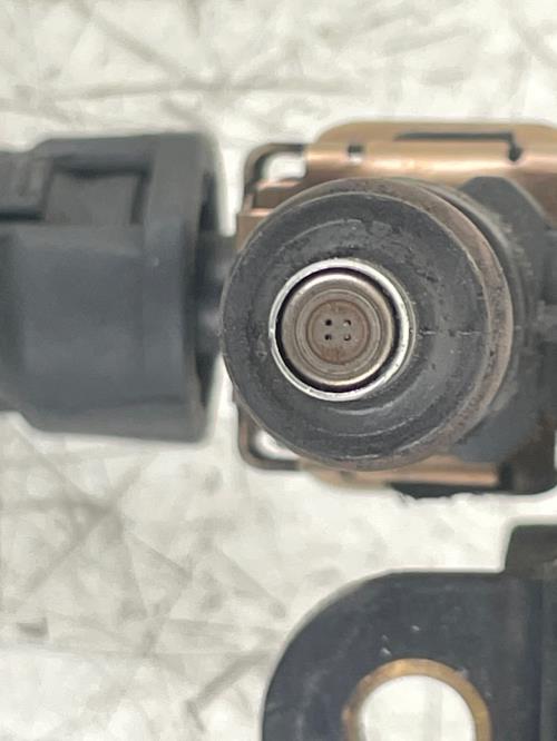 pièce détachée occasion Injecteur PEUGEOT