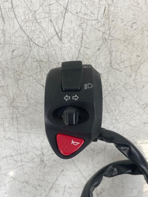 pièce détachée occasion Commodo gauche PEUGEOT