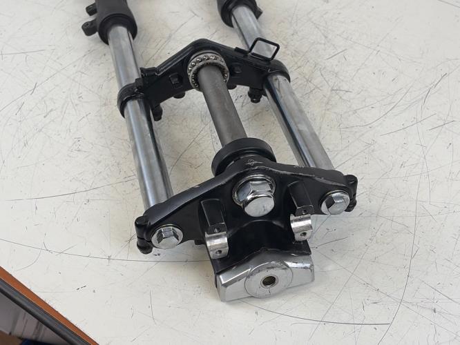 pièce détachée occasion Fourche complete HONDA