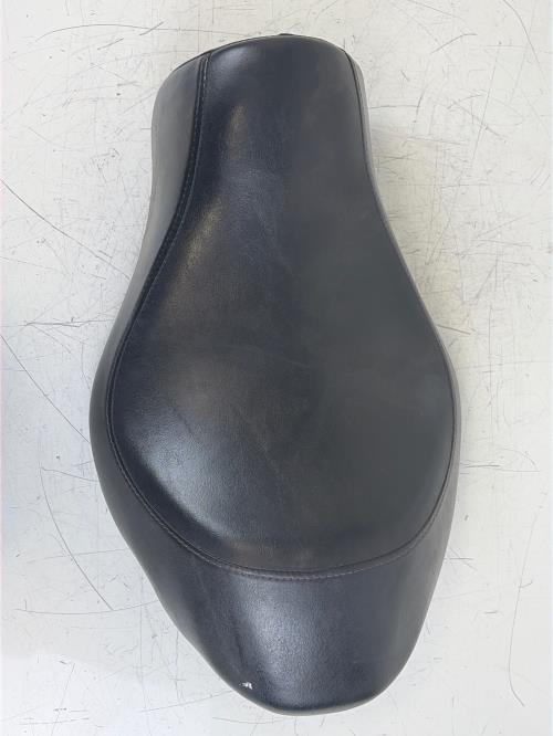 pièce détachée occasion Selle HARLEY DAVIDSON