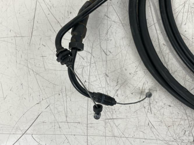 pièce détachée occasion Cable d'accelerateur PIAGGIO