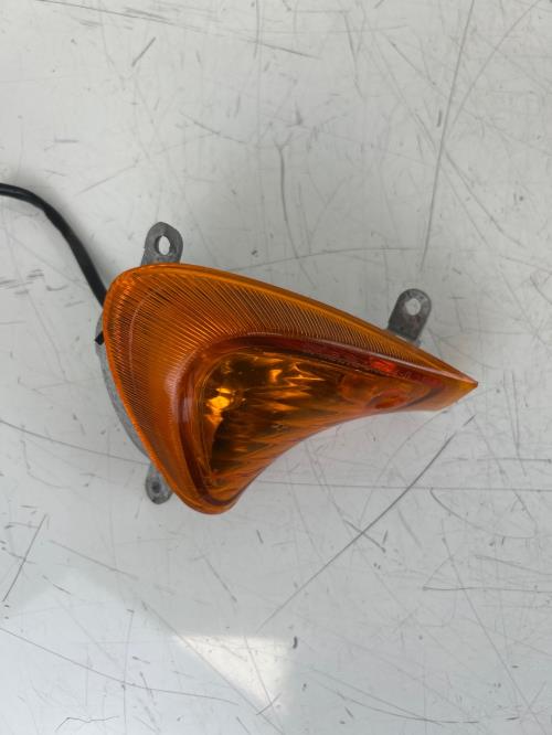 pièce détachée occasion Clignotant avant droit HONDA