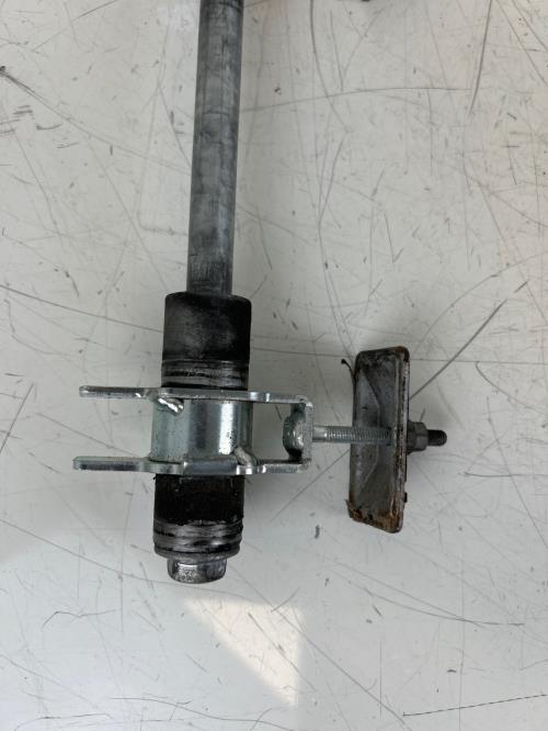 pièce détachée occasion Axe de roue arriere HONDA