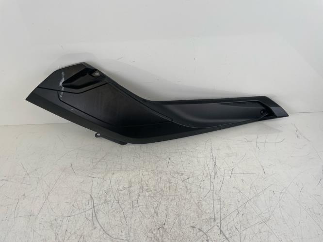 pièce détachée occasion Cache lateral gauche YAMAHA