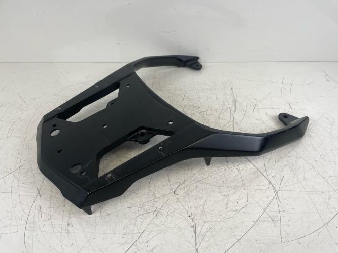 pièce détachée occasion Support top case SUZUKI
