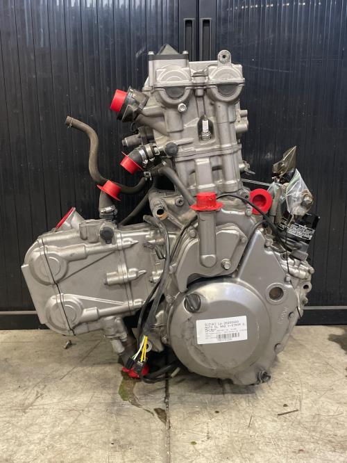 pièce détachée occasion Moteur SUZUKI