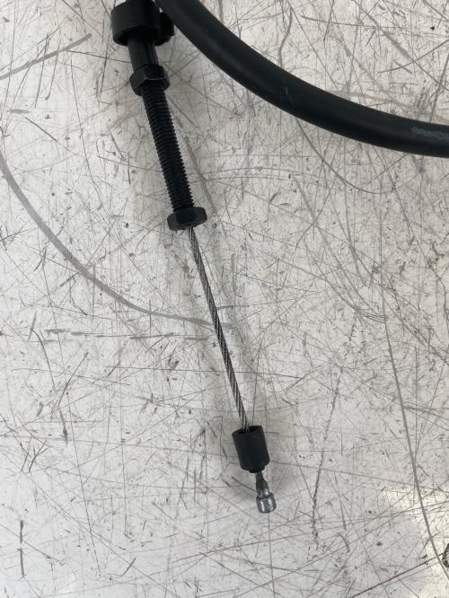 pièce détachée occasion Cable embrayage TRIUMPH