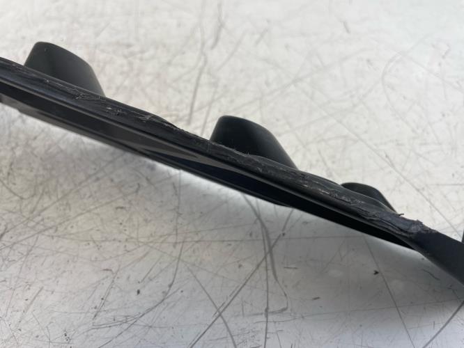 pièce détachée occasion Plancher marche pied droit HONDA