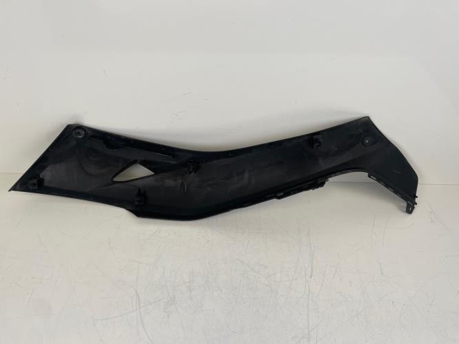 pièce détachée occasion Cache lateral droit YAMAHA