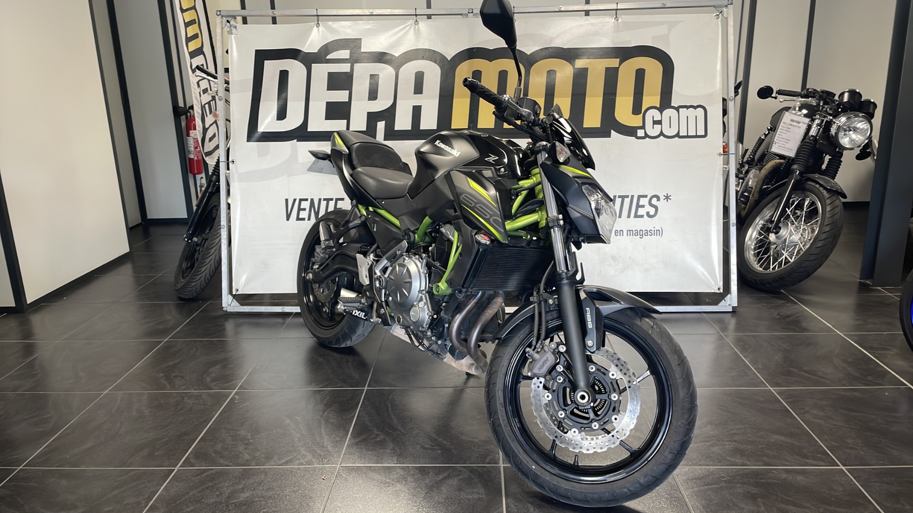 Illustration de KAWASAKI Z650