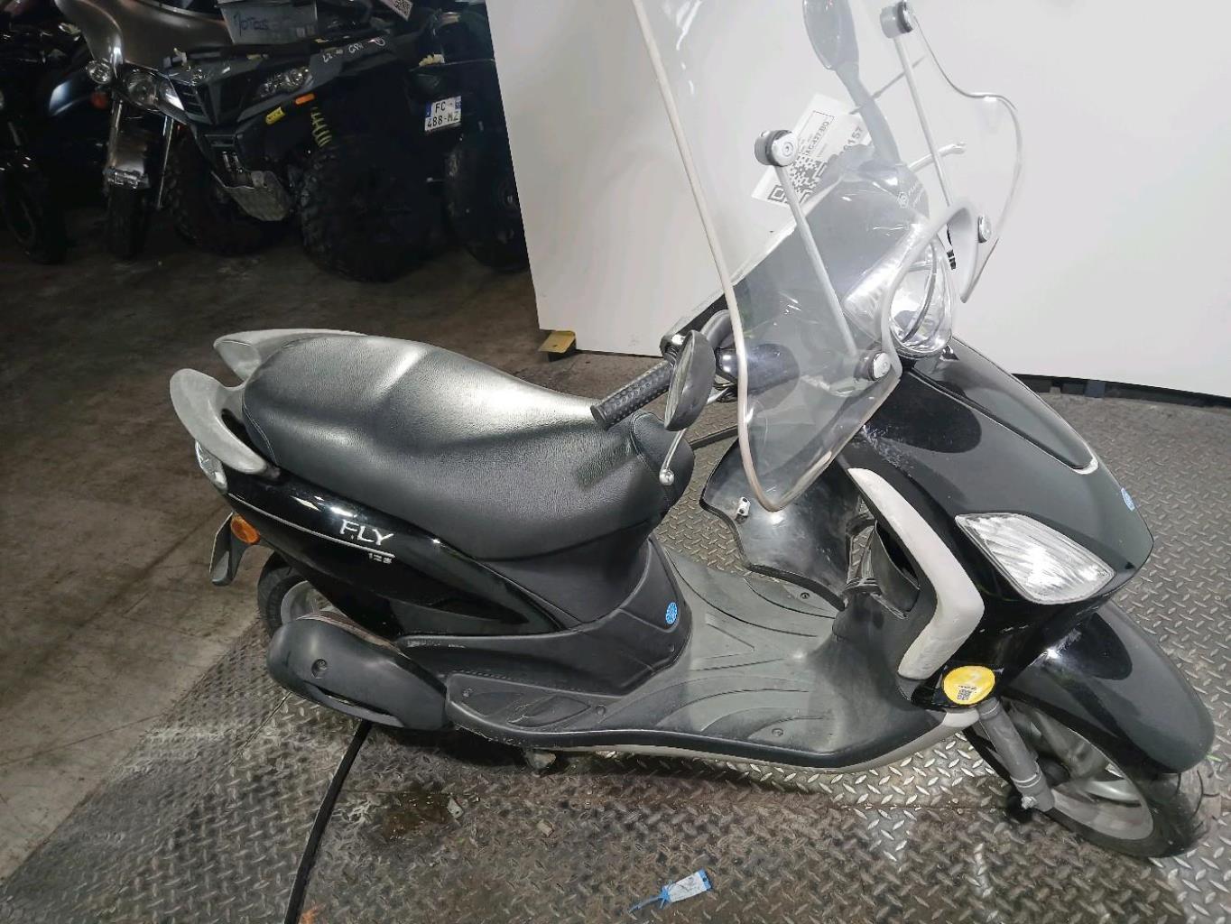 moto accidentée PIAGGIOFLY