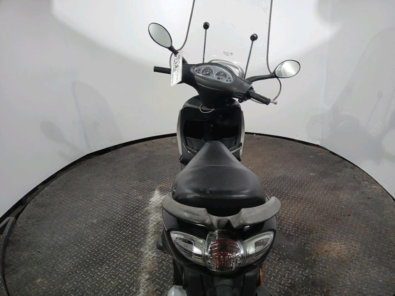 moto accidentée PIAGGIOFLY