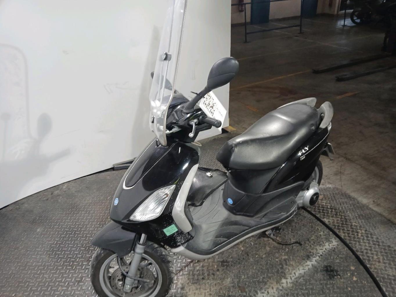 moto accidentée PIAGGIOFLY