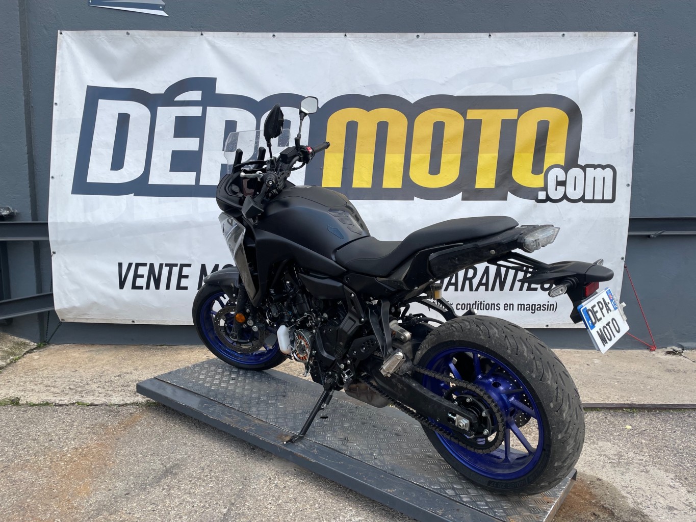 Illustration de YAMAHAMT07 TRACER