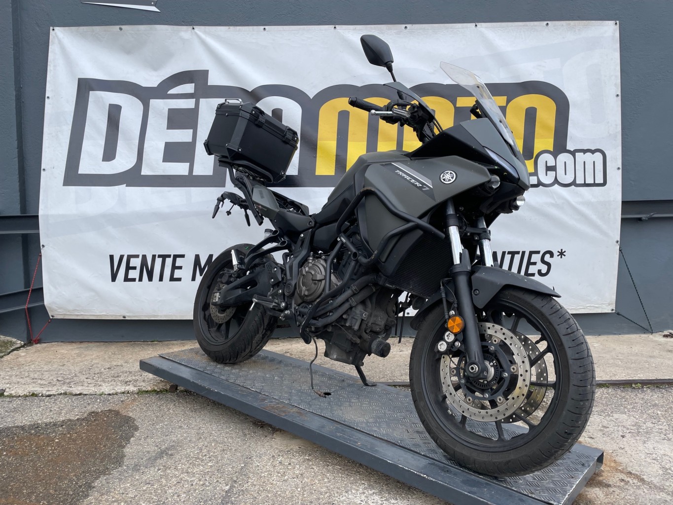 Illustration de YAMAHA TRACER 700