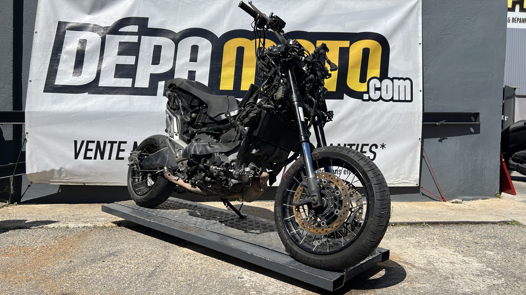 Illustration de HONDA XADV 750