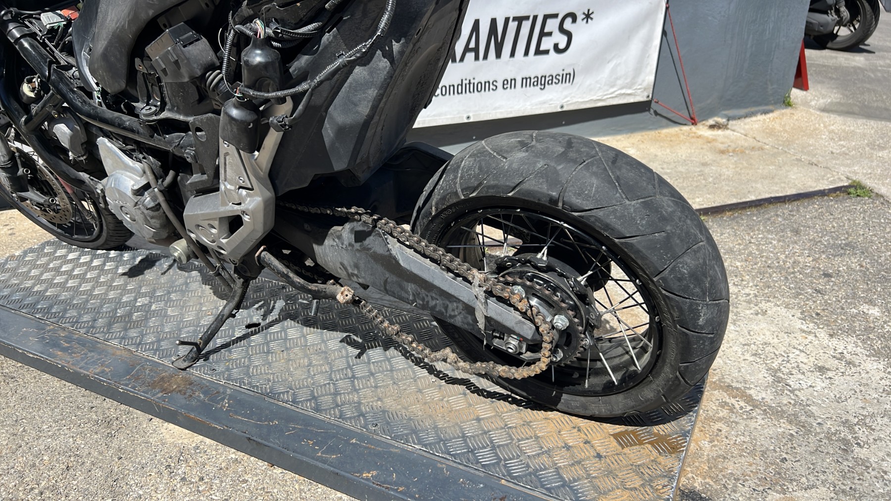 Illustration de HONDA XADV 750