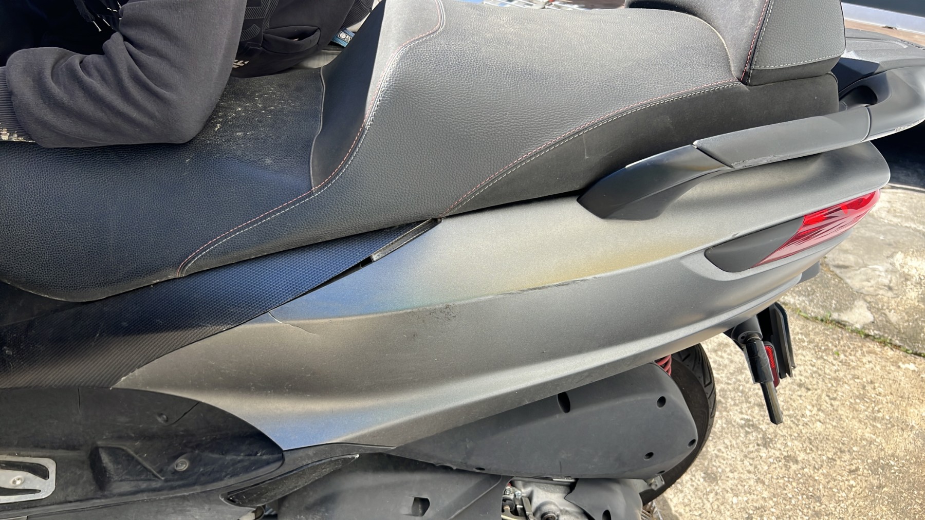 Illustration de PIAGGIO MP3 500 HPE SPORT ADVANCED