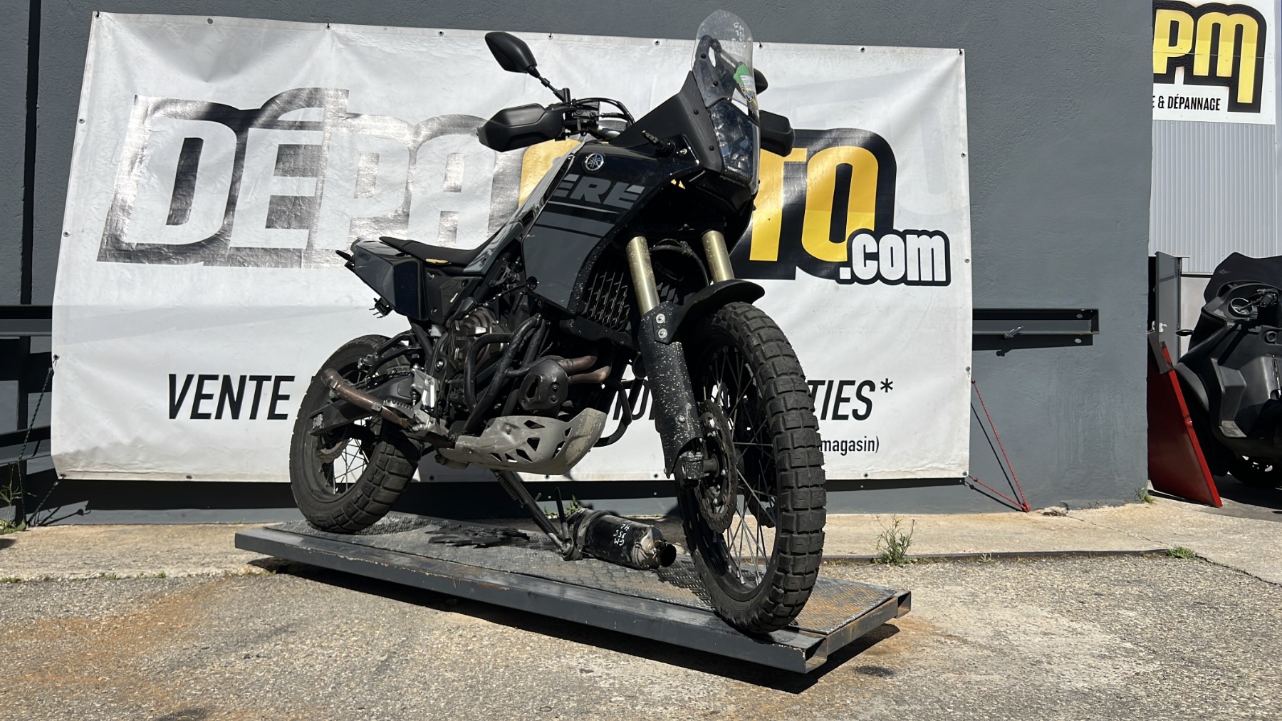 Illustration de YAMAHA TENERE 700