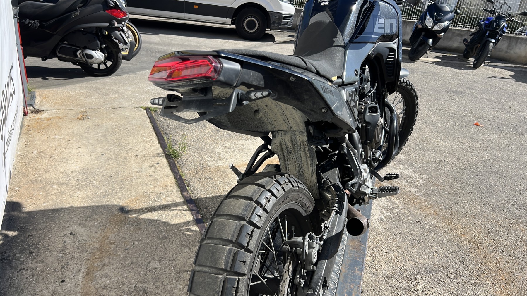 Illustration de YAMAHA TENERE 700