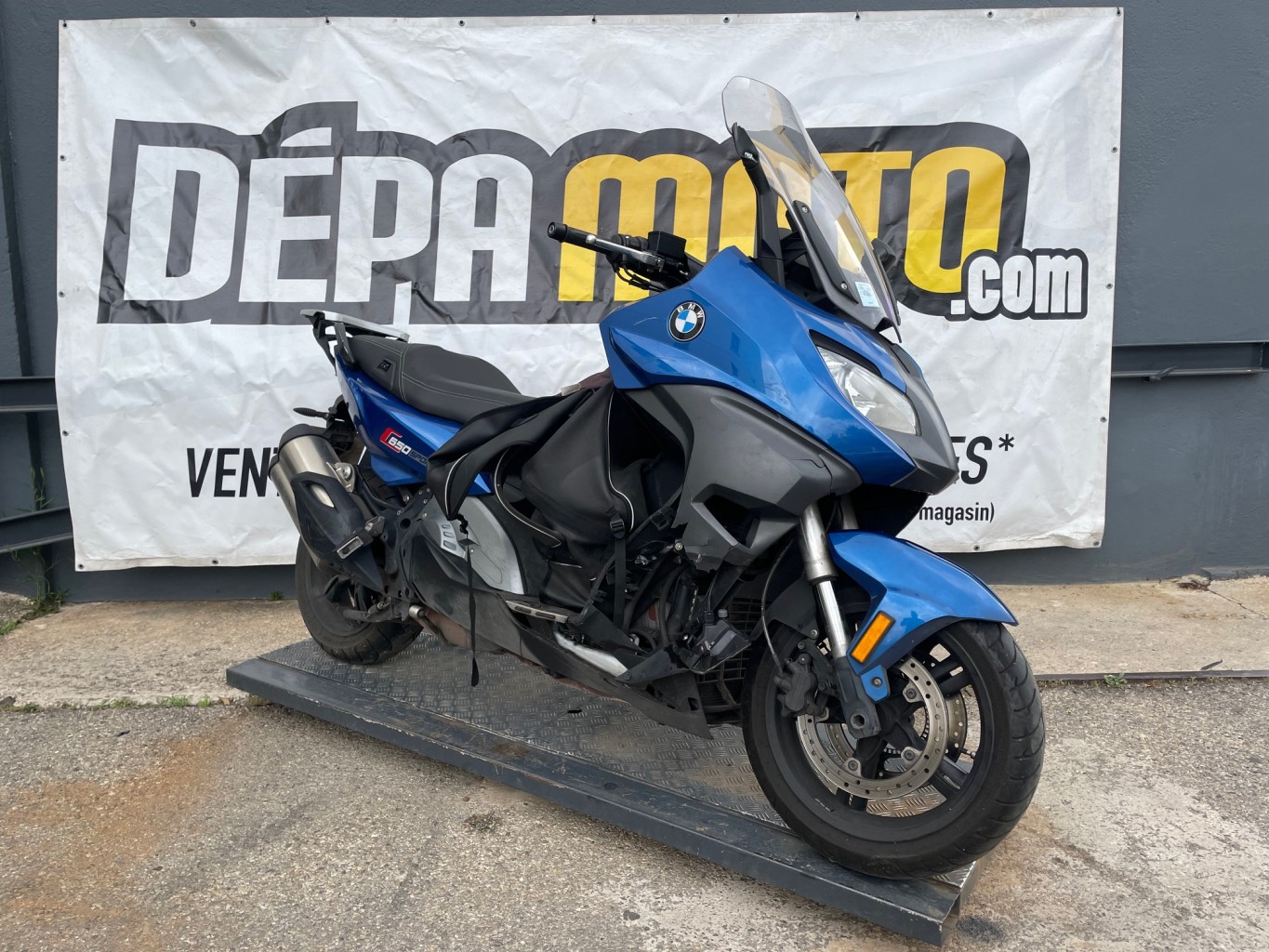 Illustration de BMW  C650 SPORT