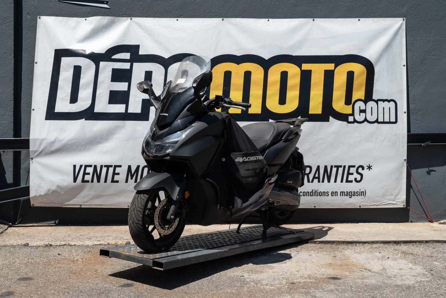 moto accidentée HONDAFORZA 125