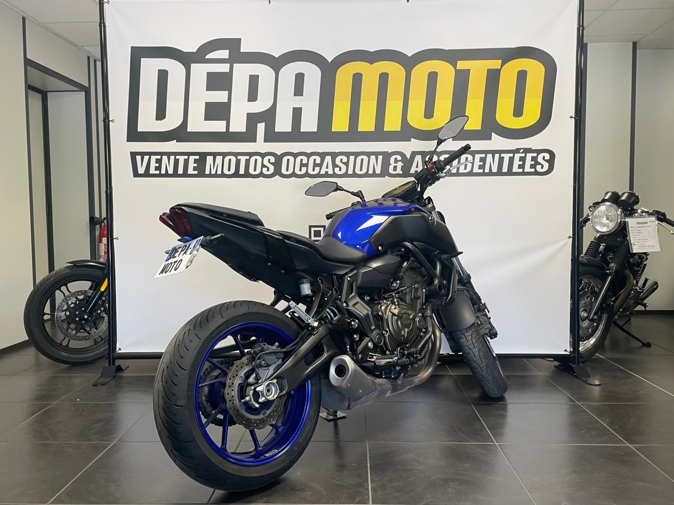 moto d’occasion YAMAHA MT 07
