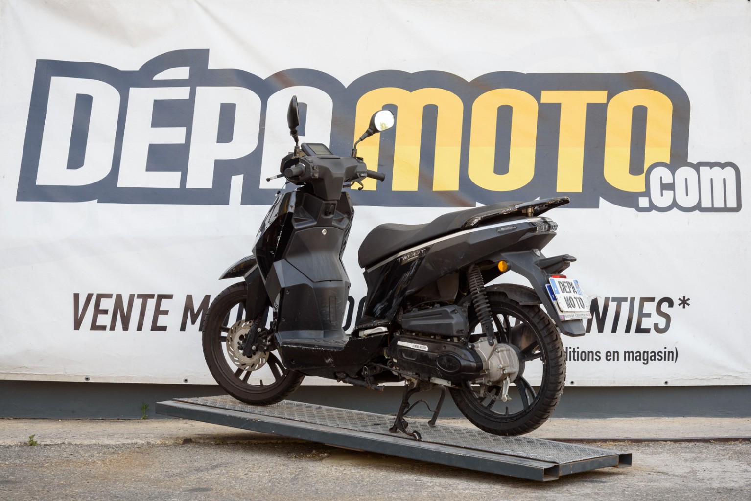 moto accidentée PEUGEOT TWEET 50