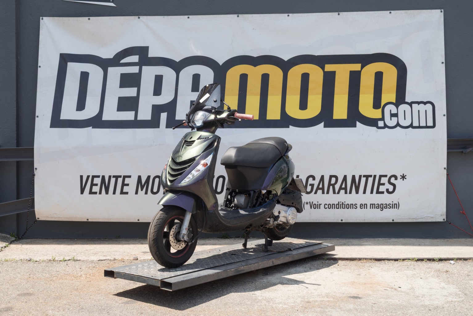 moto accidentée PIAGGIO ZIP 50