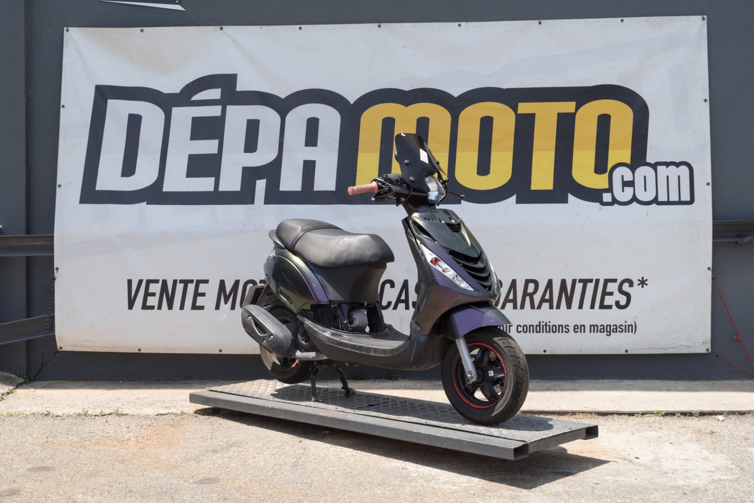 moto accidentée PIAGGIO  ZIP 50
