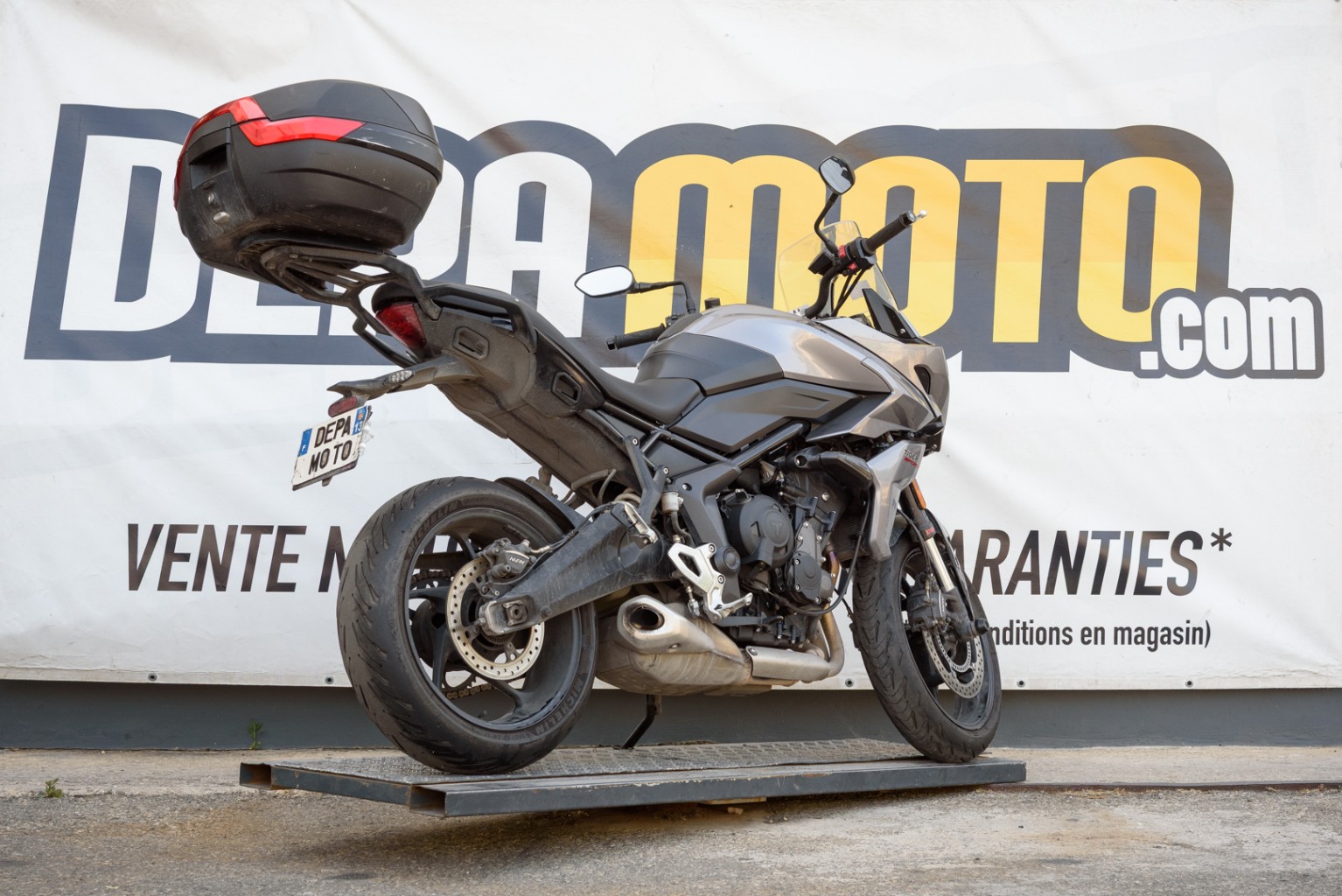 moto accidentée TRIUMPH TIGER 660 SPORT