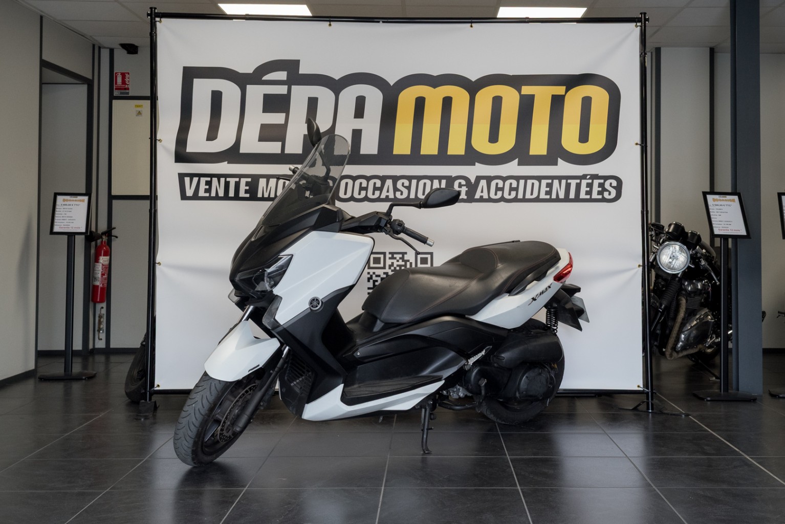 moto d’occasion YAMAHA  XMAX 250