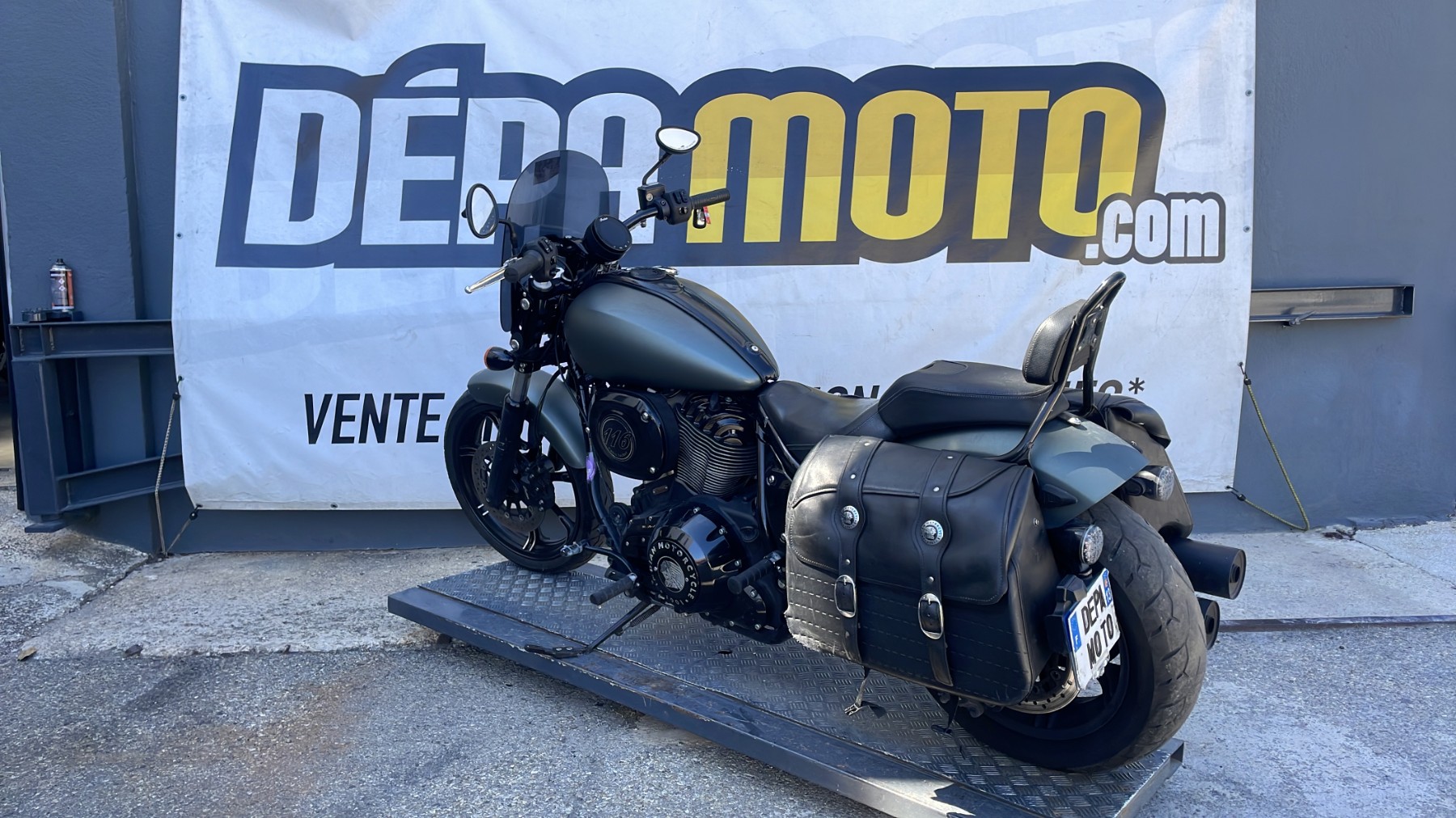 moto accidentée INDIAN MOTORCYCLECHIEFDARK